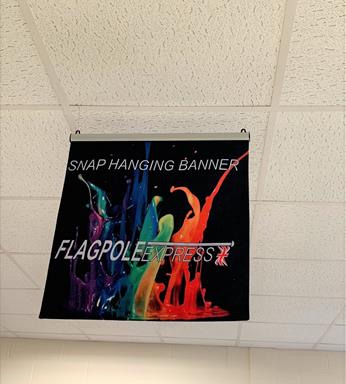 hanging_snap_banners