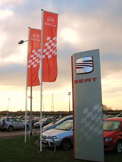 Classic Aluminium Flagpole With Flag Arm