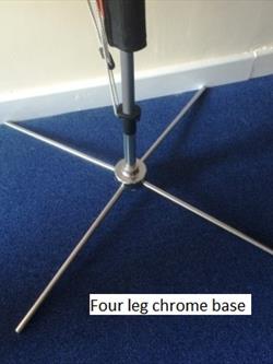 Four_leg_chrome_base