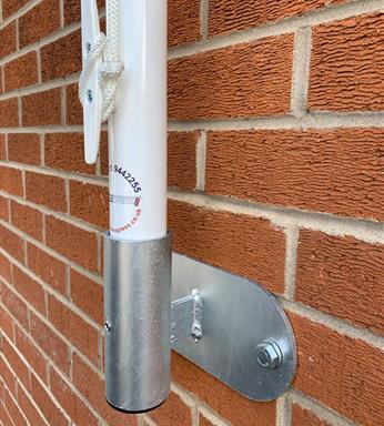 flagpole vertical wall bracket