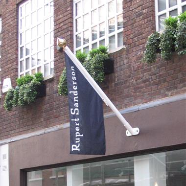 angled_flag_pole